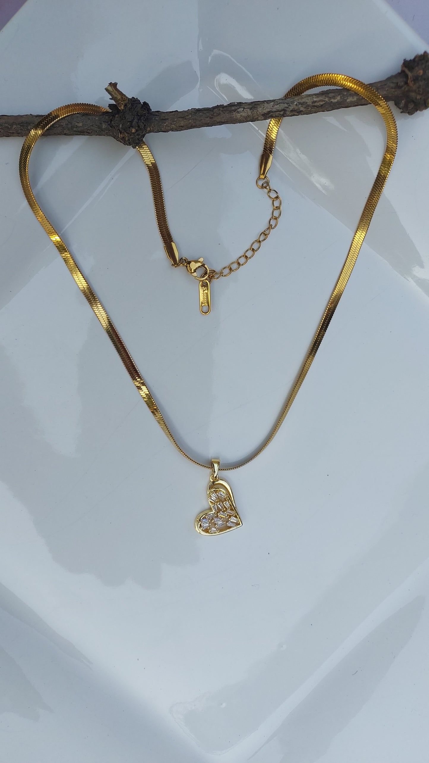 Ornafy Gold Plated Chain Featuring Heart-Shaped Beaded Pendant