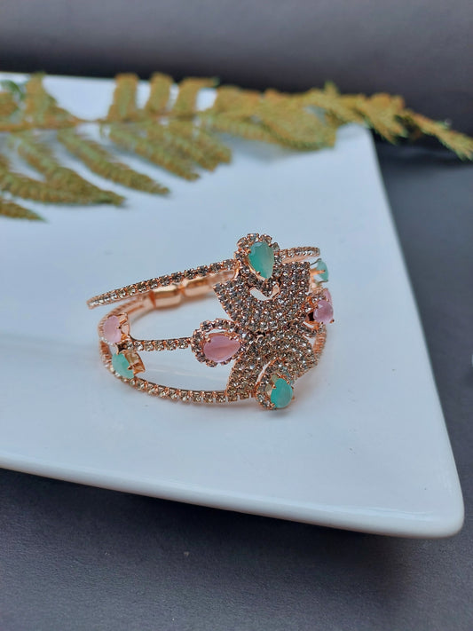 Ornafy Unique Rose Gold Bracelet Featuring Bright Stones and Glamorous Studs