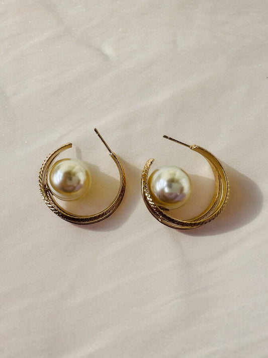 Ornafy Regal Golden Earring with Single Pearl Accent