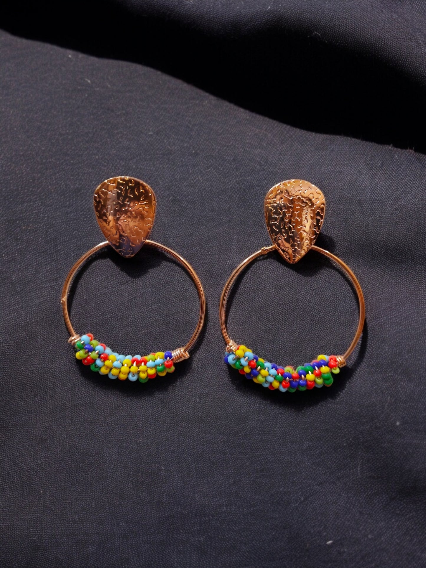 Ornafy Multicolored Beaded Round Earrings