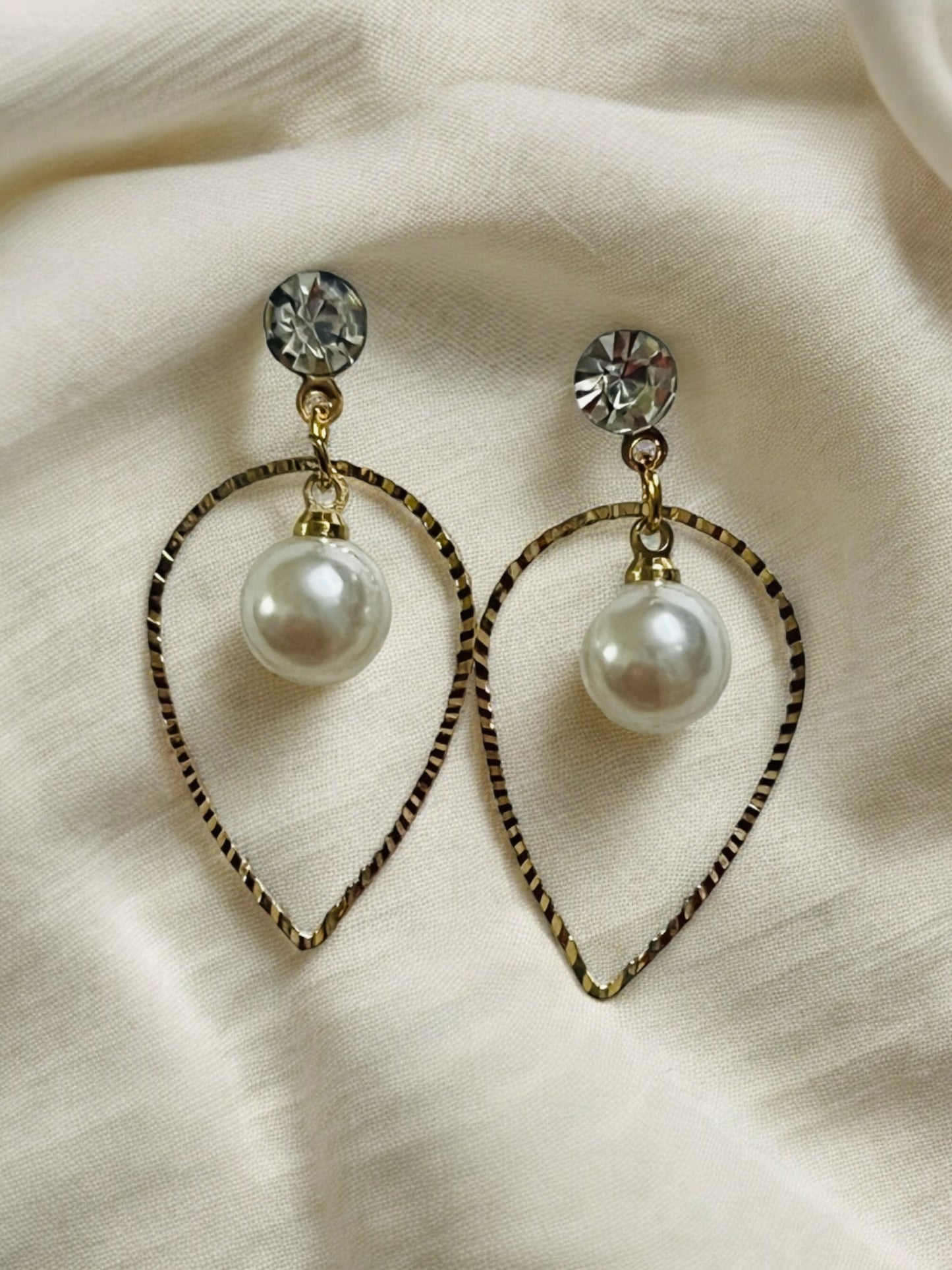 Ornafy Delicate Hanging Leaf with Pearl Earrings