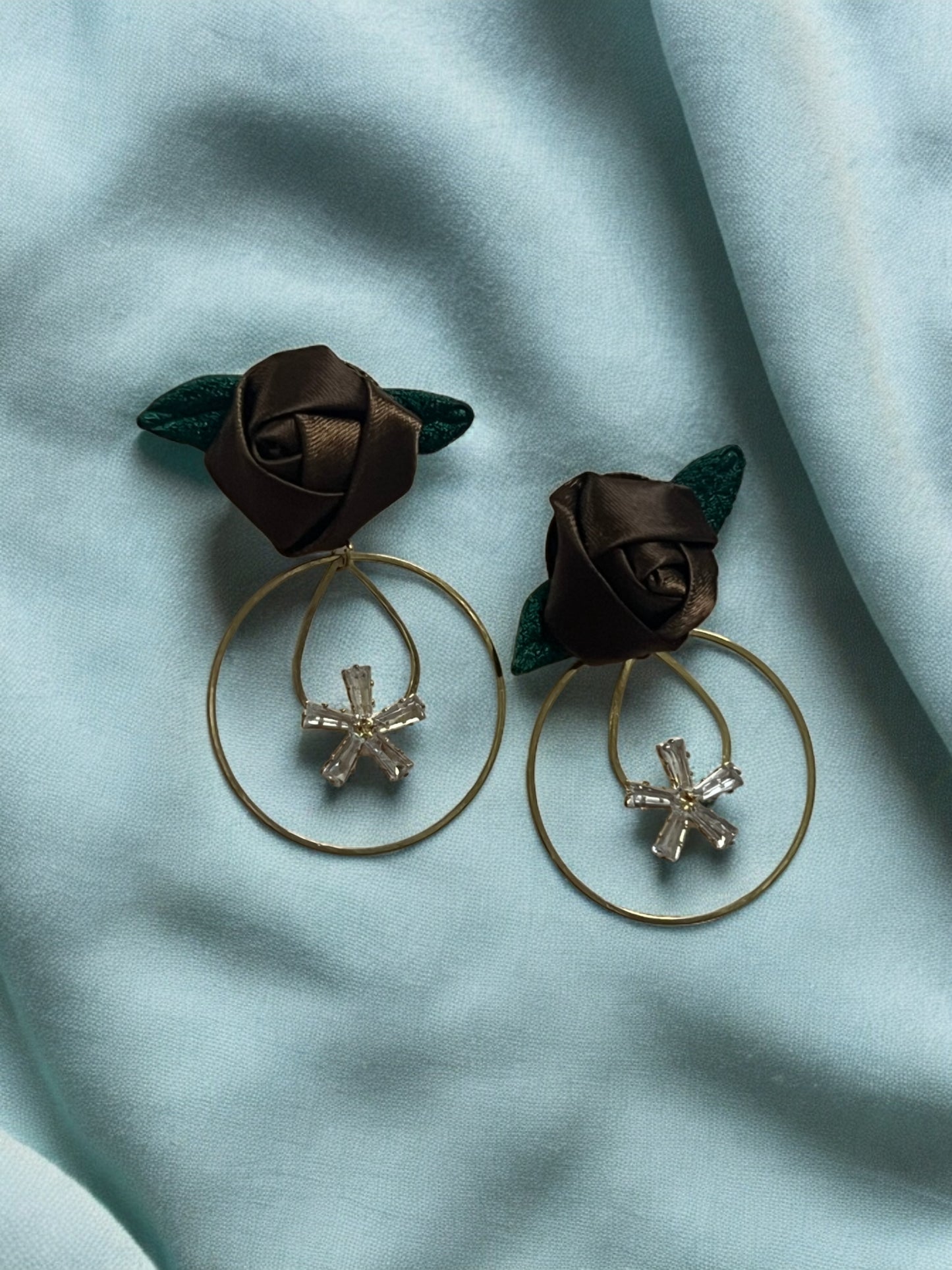 Ornafy Dark Brown Saturn Rose with Green Leaf and Hanging Diamond Earrings